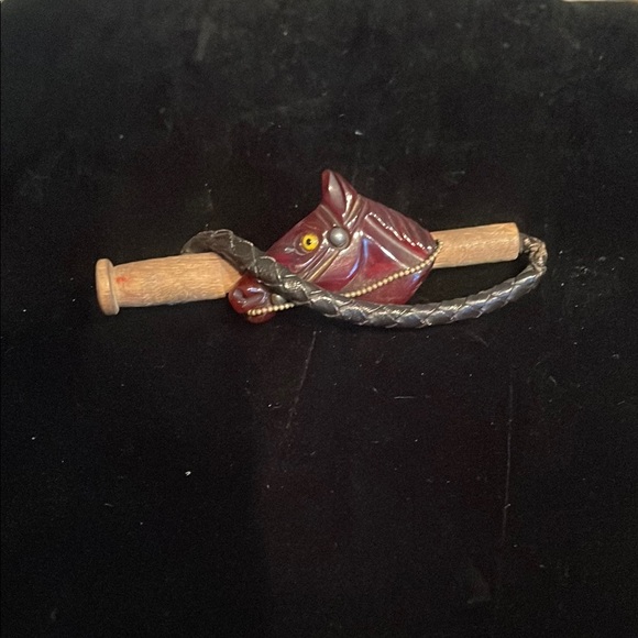 Vintage Horse Head Riding Crop brooch - Picture 1 of 3